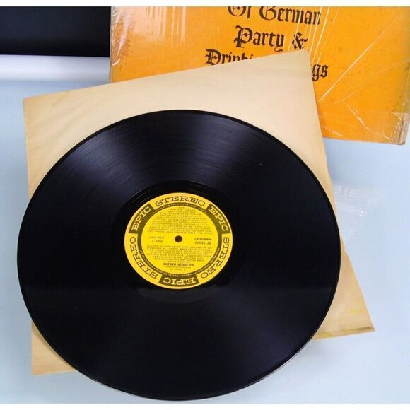 Vintage 1963 Vinyl LP Treasury Of German Party Drinking Songs Epic Record Label - Picture 5 of 9